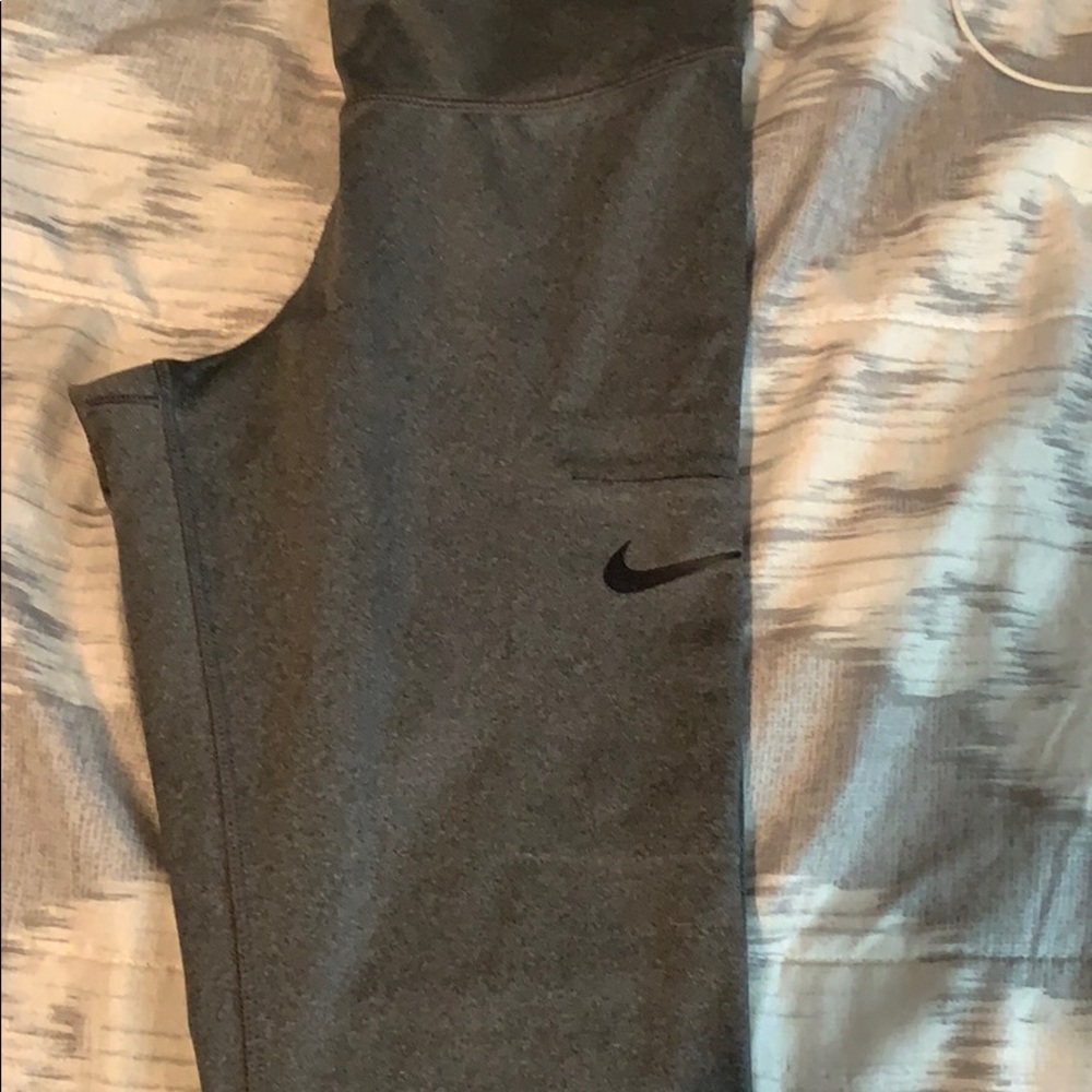 Nike leggings